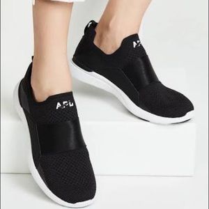 APL: Techloom Bliss Sneakers